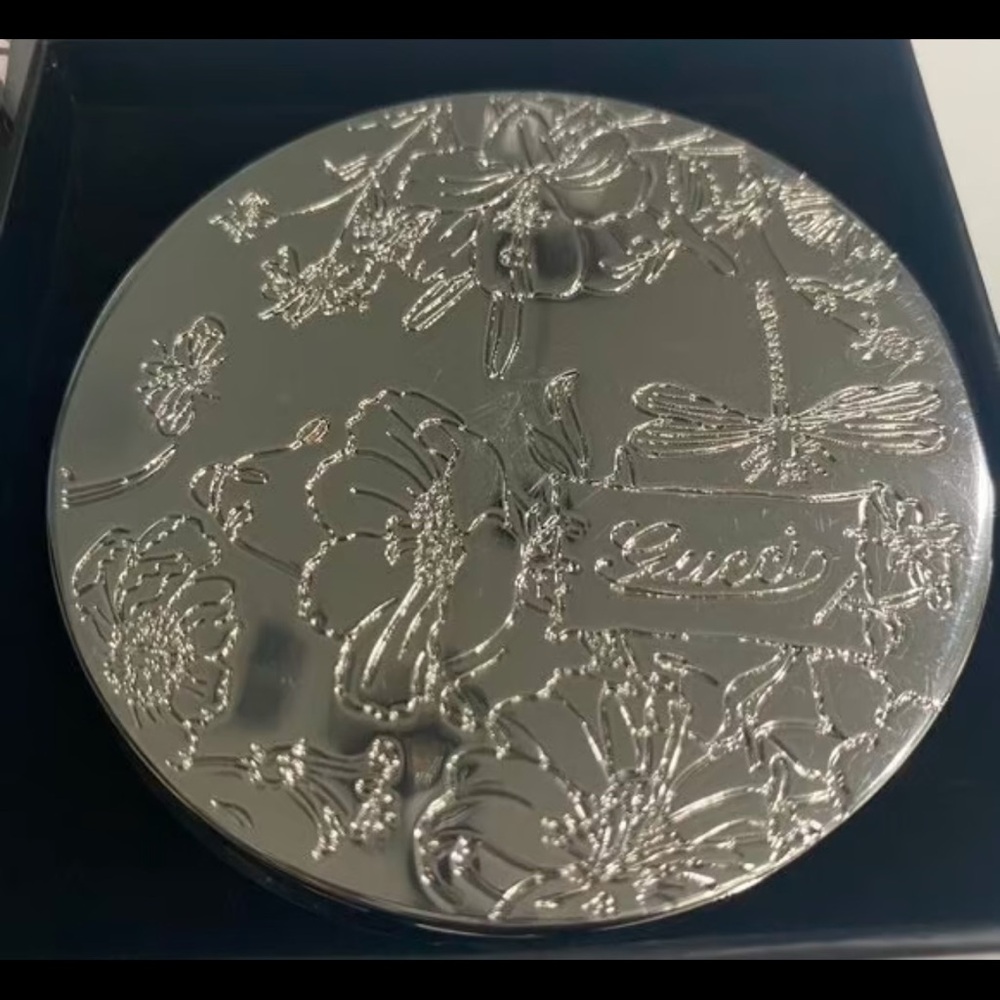 Gucci Compact Mirror - Picture 3 of 3